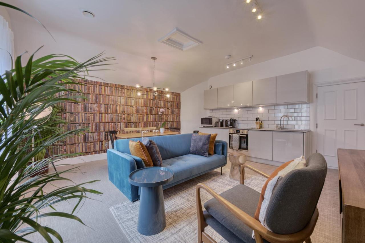 Beautiful Apartment On The Historic Rows Chester Eksteriør billede